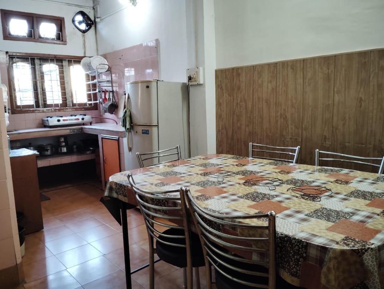 גווהטי Amazing Homestay מראה חיצוני תמונה