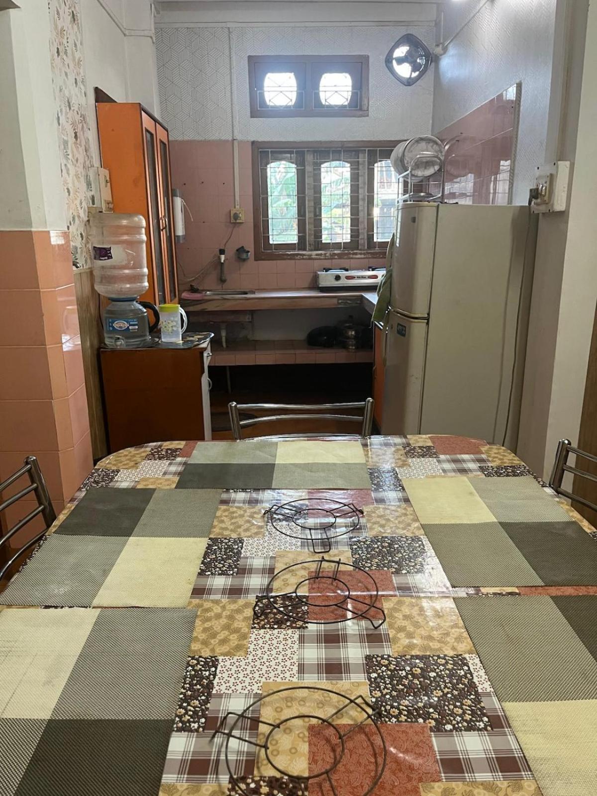 גווהטי Amazing Homestay מראה חיצוני תמונה