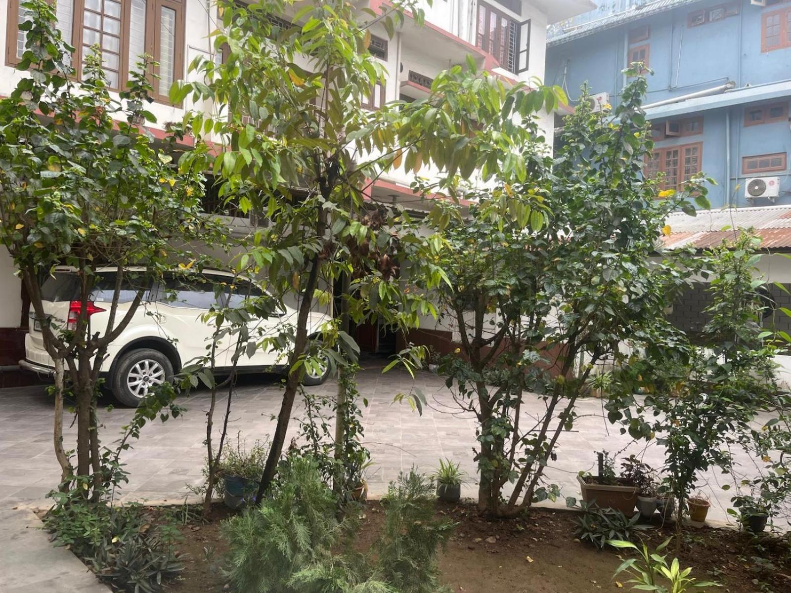 גווהטי Amazing Homestay מראה חיצוני תמונה