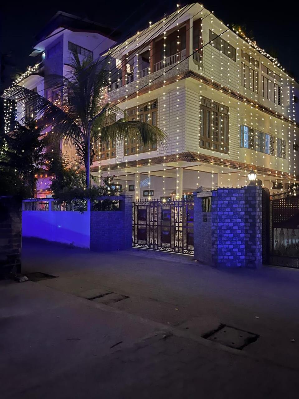 גווהטי Amazing Homestay מראה חיצוני תמונה